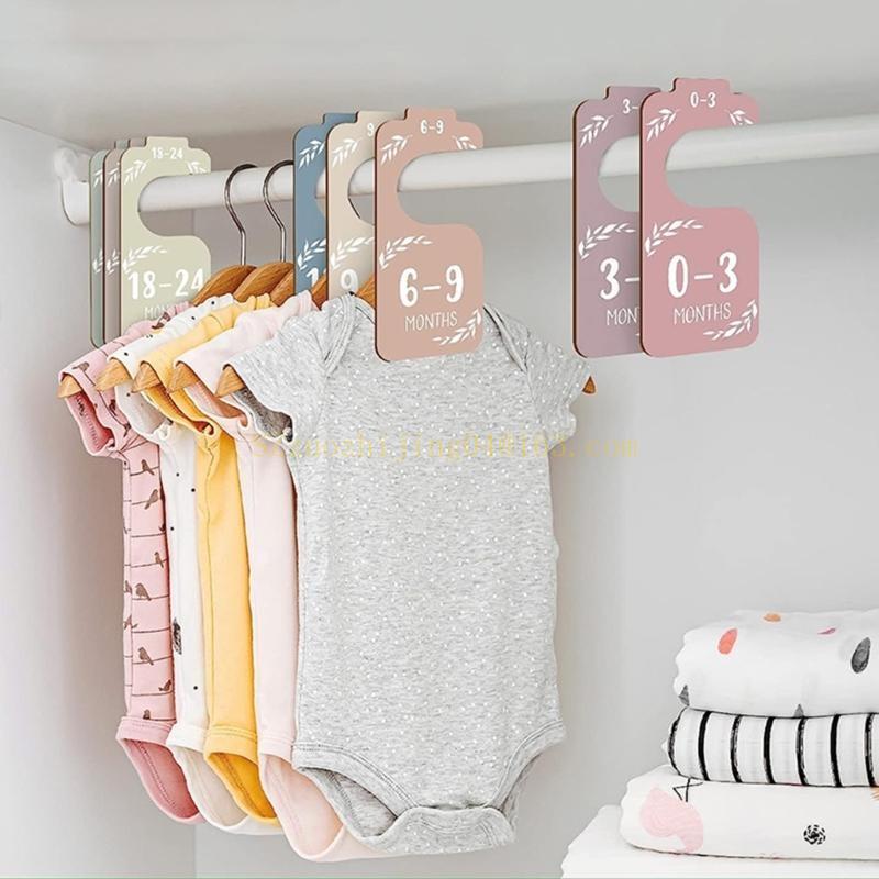 Juego de 8 divisores de madera - Baby Nursery Wardrobe reseña y precio