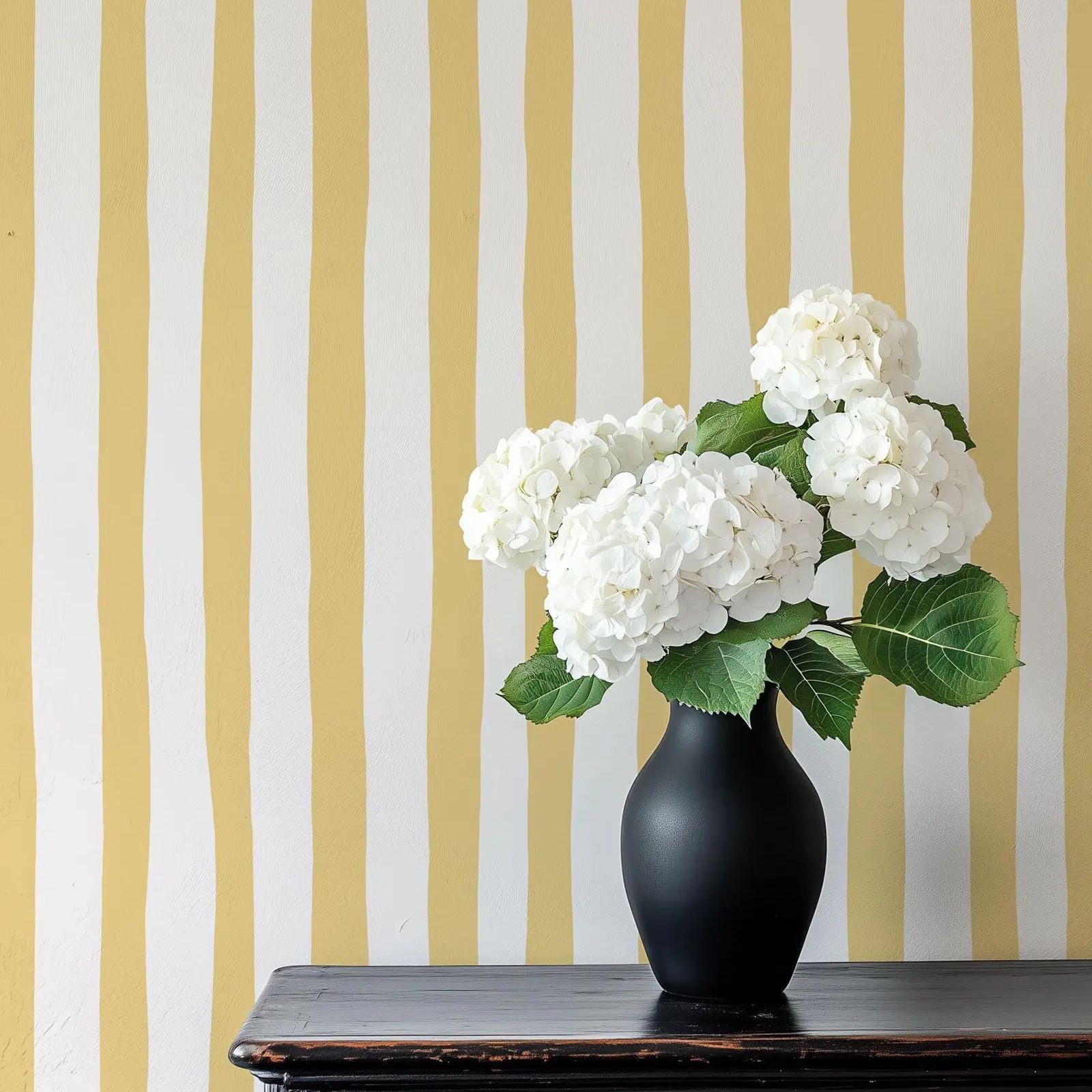 Papel pintado Sunshine Yellow  - Baby Nursery Peel And Stick Wallpaper reseña y precio
