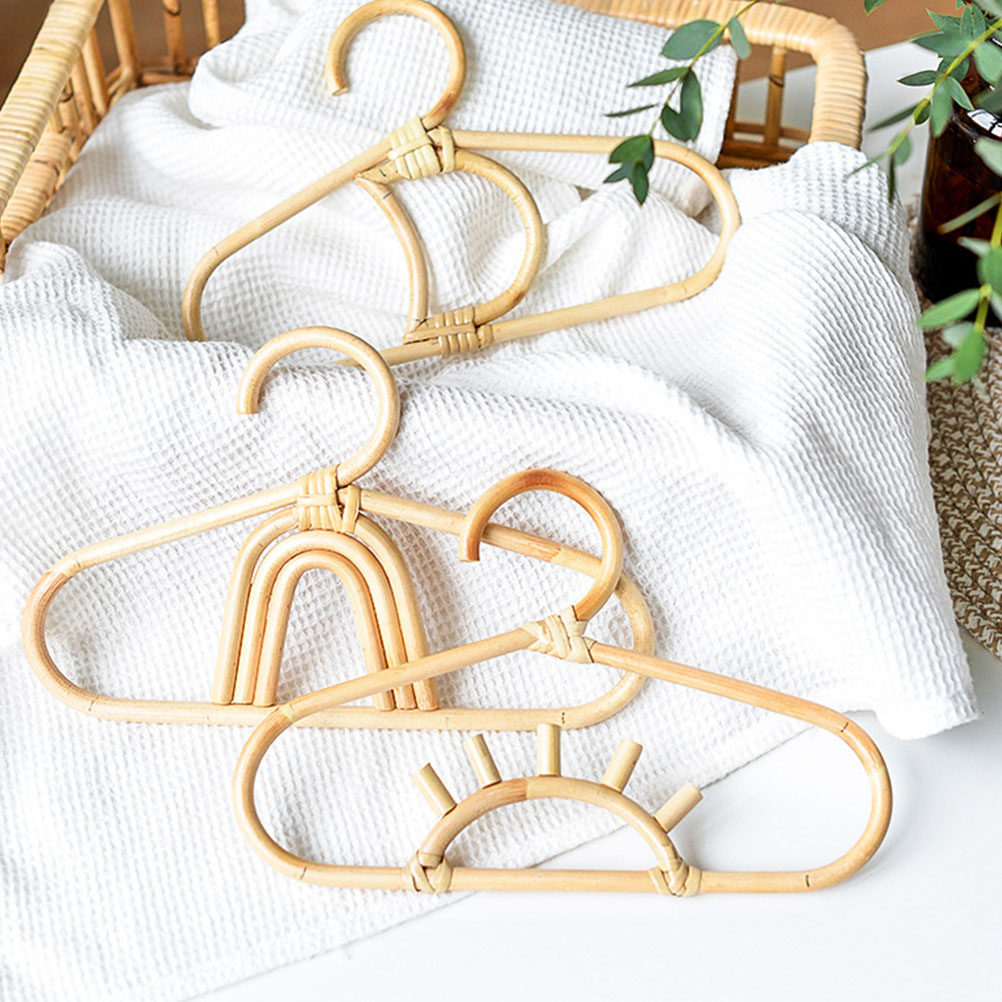 Perchas de Ratán para Ropa de  - Baby Nursery Wardrobe reseña y precio
